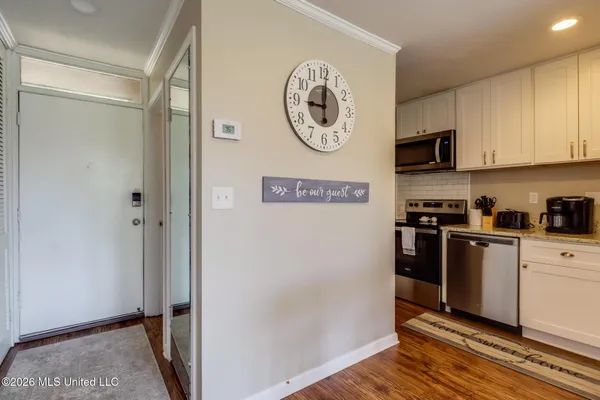 $84,000 | 114 Lakeside Villa, Unit B, Diamondhead, MS 39525