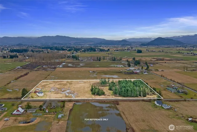 $1,399,000 | 44410 208th Avenue Southeast, Enumclaw, WA 98022