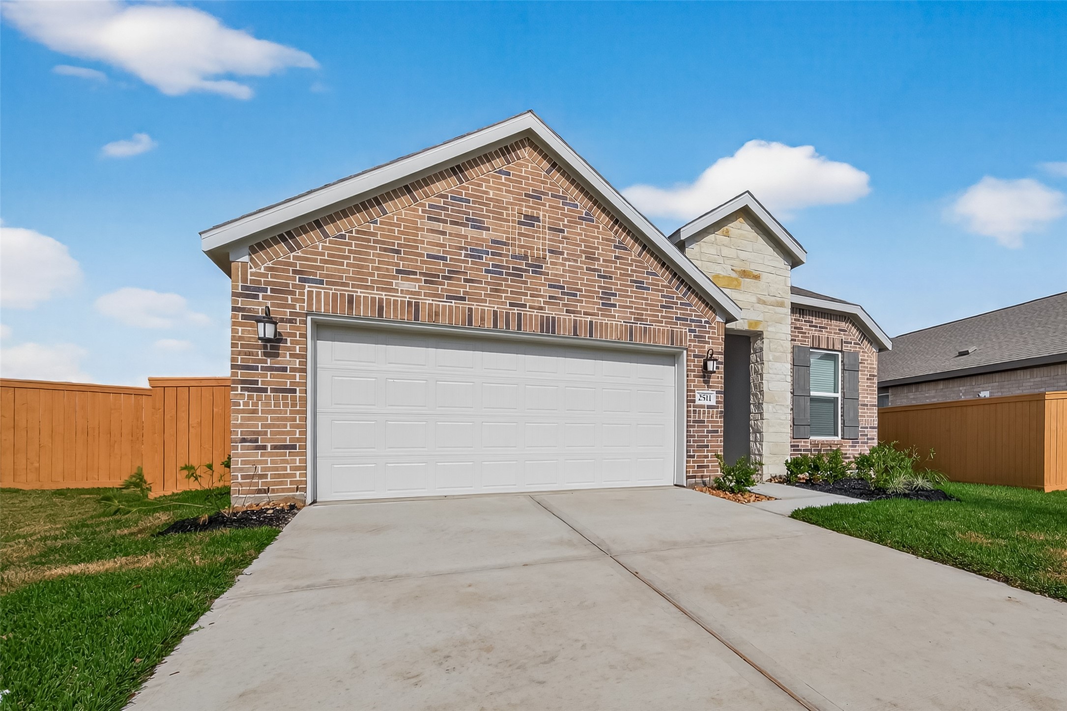 2511 American Ruby Drive Rosharon, TX 77583 - Photo 3 of 39
