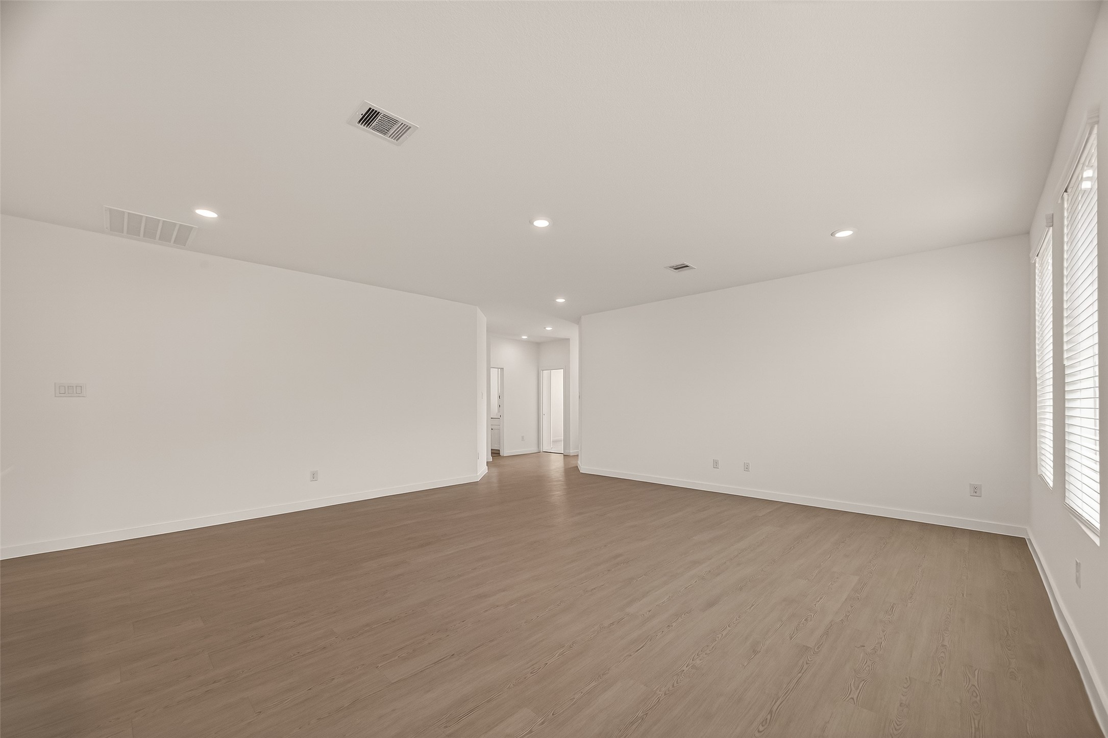 2511 American Ruby Drive Rosharon, TX 77583 - Photo 9 of 39