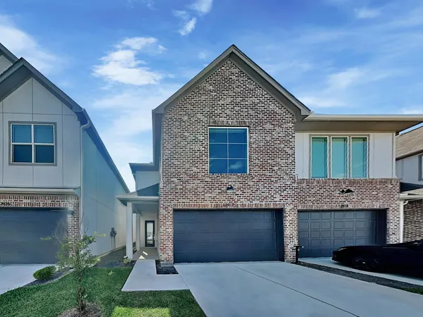 $2,499 | 10434 Executive Drive, Stafford, TX 77477