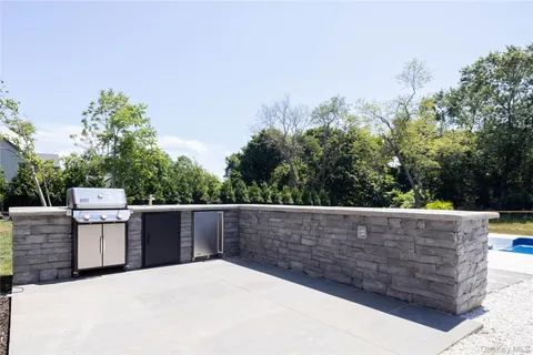 a view of outdoor space with city view