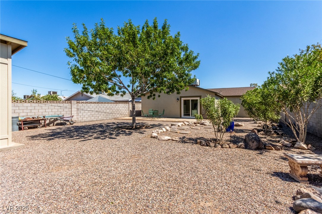 1509 Chestnut Street Henderson, NV 89011 - Photo 34 of 38