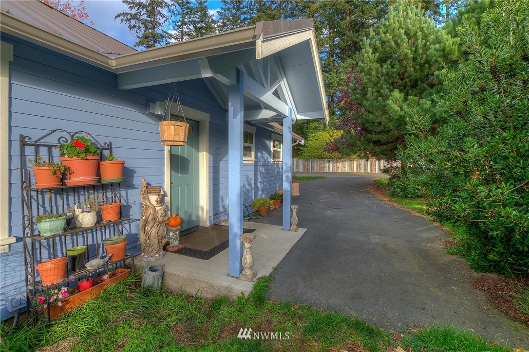 105 Rosehip Road Orcas Island, WA 98245 - Photo 2 of 18 Gallery Image 2