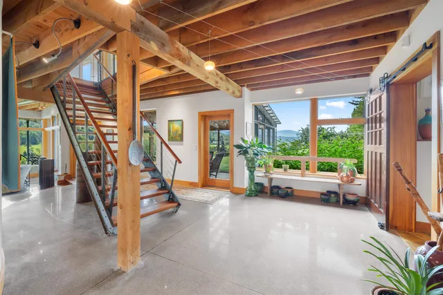 $2,195,000 | 32 Steep Hill Road, Wilmington, VT 05363