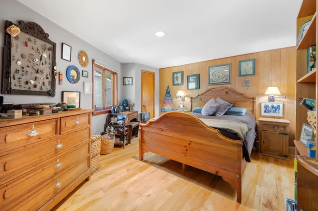 $2,195,000 | 32 Steep Hill Road, Wilmington, VT 05363