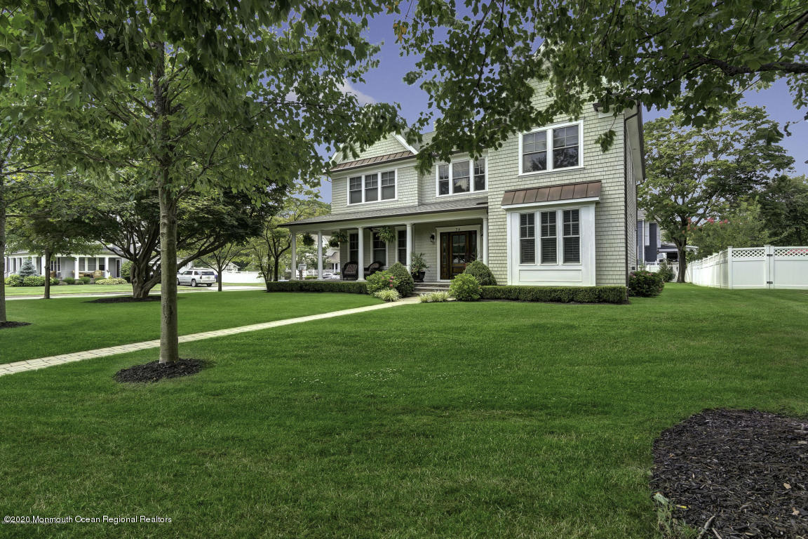 78 Princeton Road Fair Haven, NJ 07704 - Photo 2 of 43 782