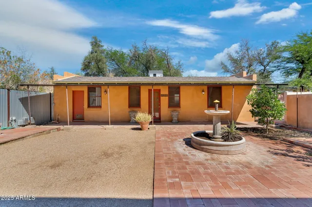 $1,050,000 | 207 East University Boulevard, Tucson, AZ 85705