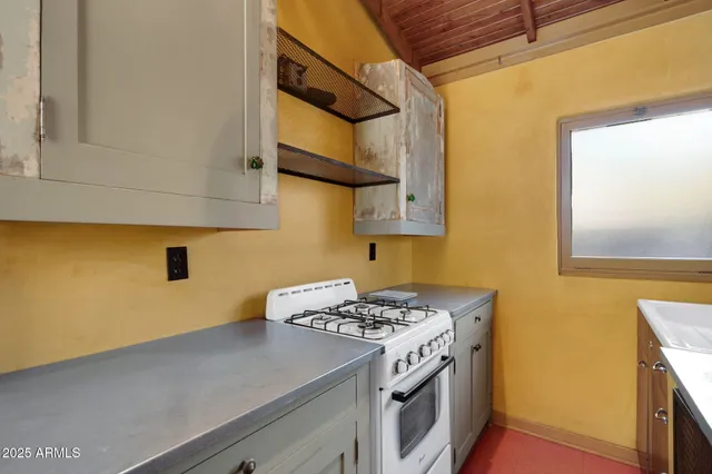 $1,050,000 | 207 East University Boulevard, Tucson, AZ 85705