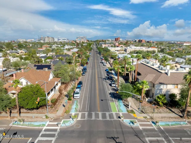 $1,050,000 | 207 East University Boulevard, Tucson, AZ 85705