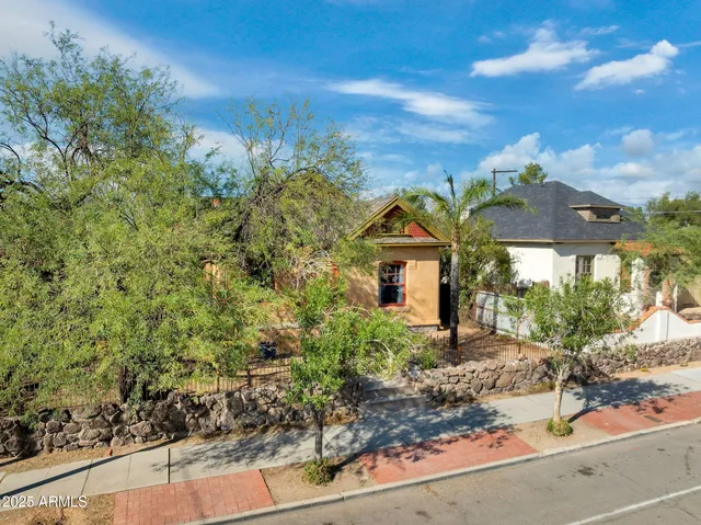$1,050,000 | 207 East University Boulevard, Tucson, AZ 85705