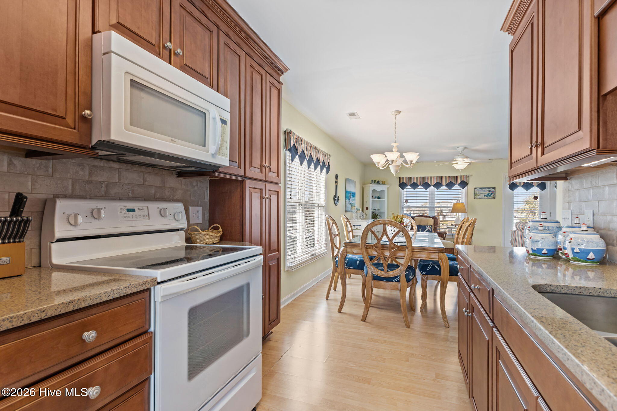 215 East Fort Macon Road Atlantic Beach, NC 28512 - Photo 20 of 51 Kitchen