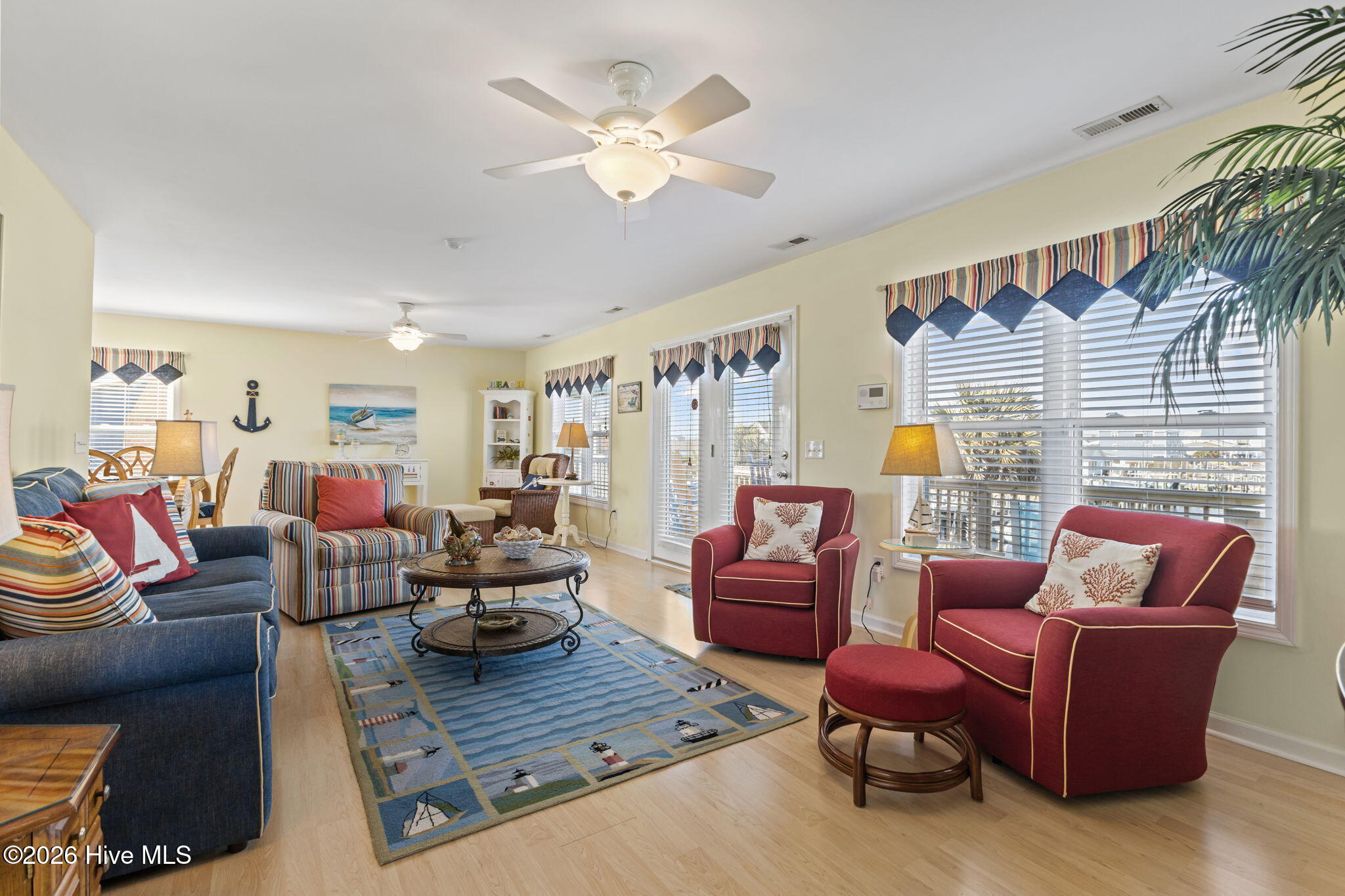 215 East Fort Macon Road Atlantic Beach, NC 28512 - Photo 27 of 51 Living