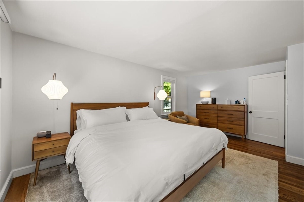 822 First Parish Road Scituate, MA 02066 - Photo 15 of 32