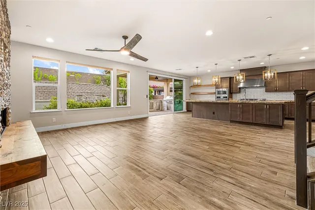 $5,995 | 4631 Amazing View Street, Las Vegas, NV 89129