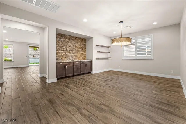 $5,995 | 4631 Amazing View Street, Las Vegas, NV 89129