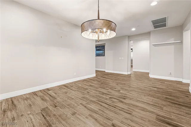 $5,995 | 4631 Amazing View Street, Las Vegas, NV 89129