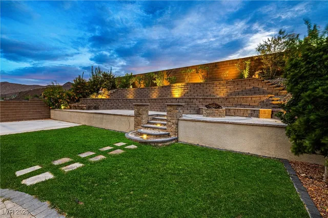 $5,995 | 4631 Amazing View Street, Las Vegas, NV 89129