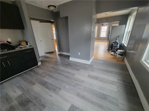 $2,300 | 6 Osborn Street, Unit 3, Providence, RI 02908