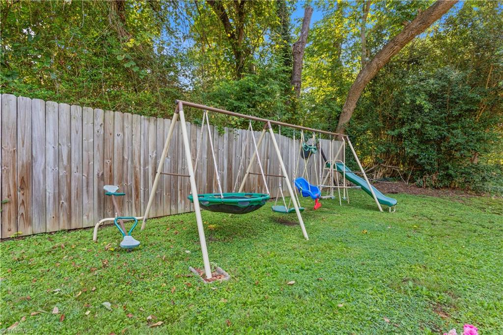 906 Creek Ridge Road Greensboro, NC 27406 - Photo 20 of 29 Gallery Image 20