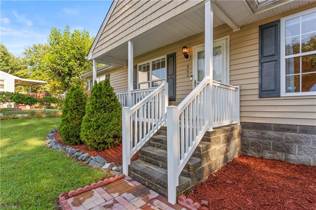 906 Creek Ridge Road Greensboro, NC 27406 - Photo 26 of 29 Gallery Image 26