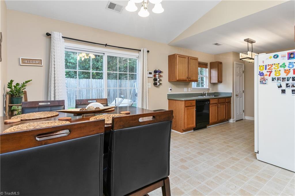 906 Creek Ridge Road Greensboro, NC 27406 - Photo 5 of 29 Gallery Image 5