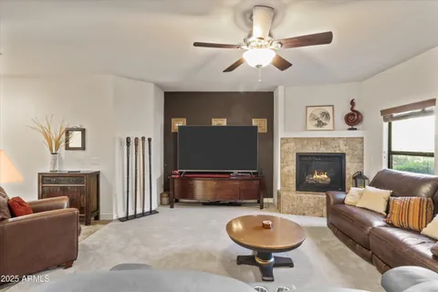 $615,000 | 21320 North 56th Street, Unit 1068, Phoenix, AZ 85054
