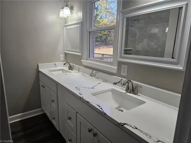 $799,900 | 3721 Herchel Lane, Winston-Salem, NC 27106