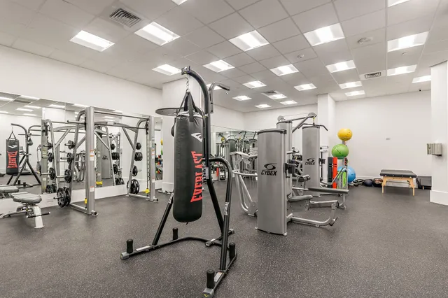 $28,500 | 2100 South Ocean Boulevard, Unit 607N, Palm Beach, FL 33480