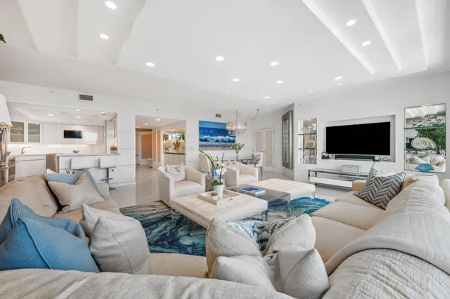 $28,500 | 2100 South Ocean Boulevard, Unit 607N, Palm Beach, FL 33480