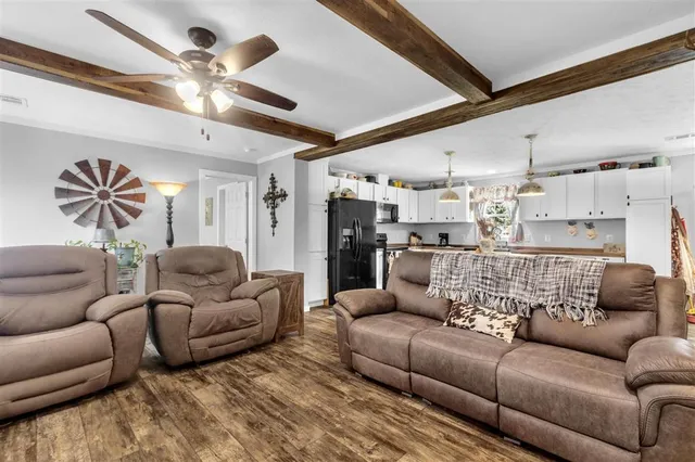 $220,000 | 282 Holbrook Park Road, Dequincy, LA 70633