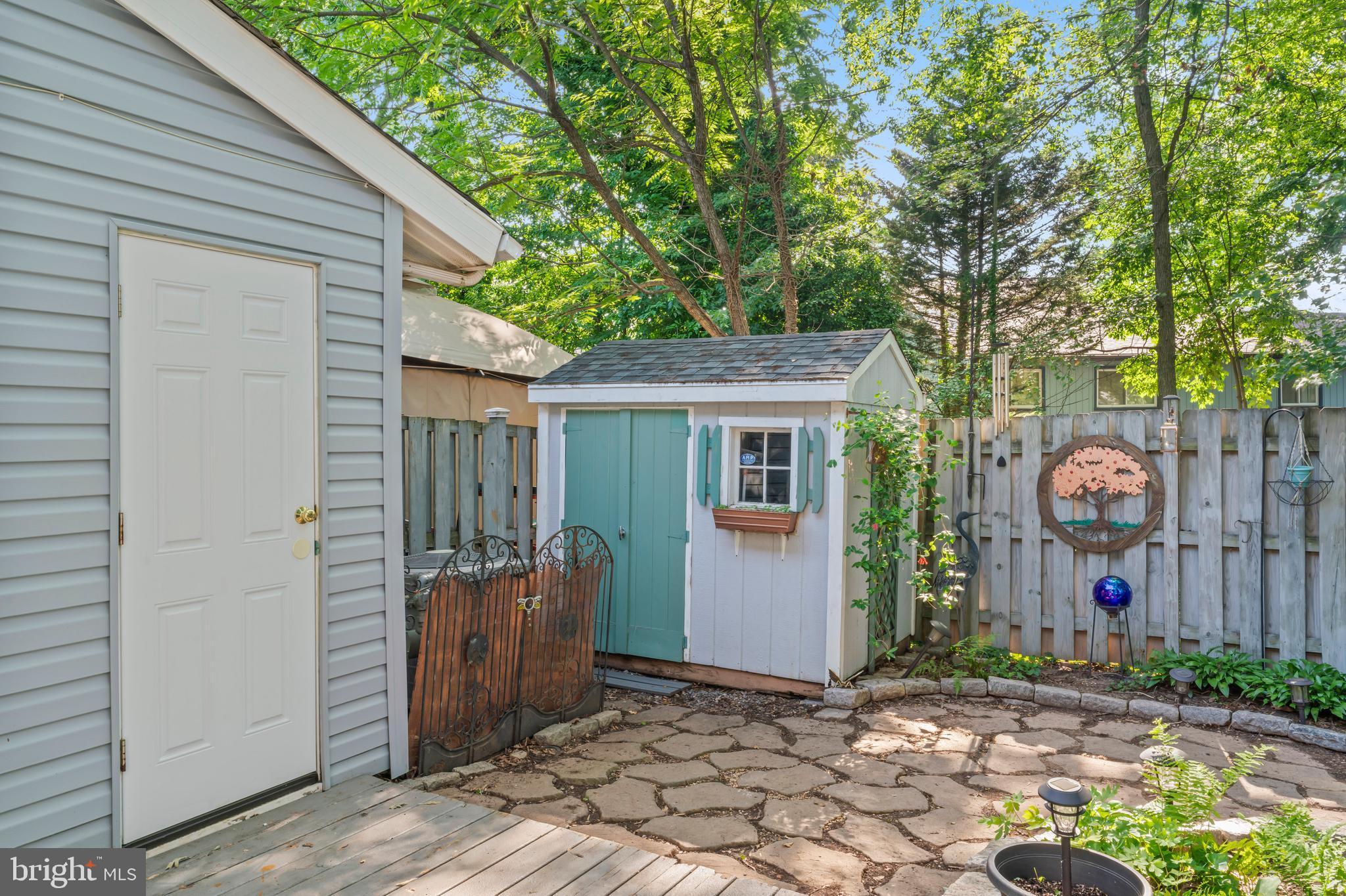 101 Hayloft Circle Sterling, VA 20164 - Photo 36 of 39 a view of a house with wooden fence