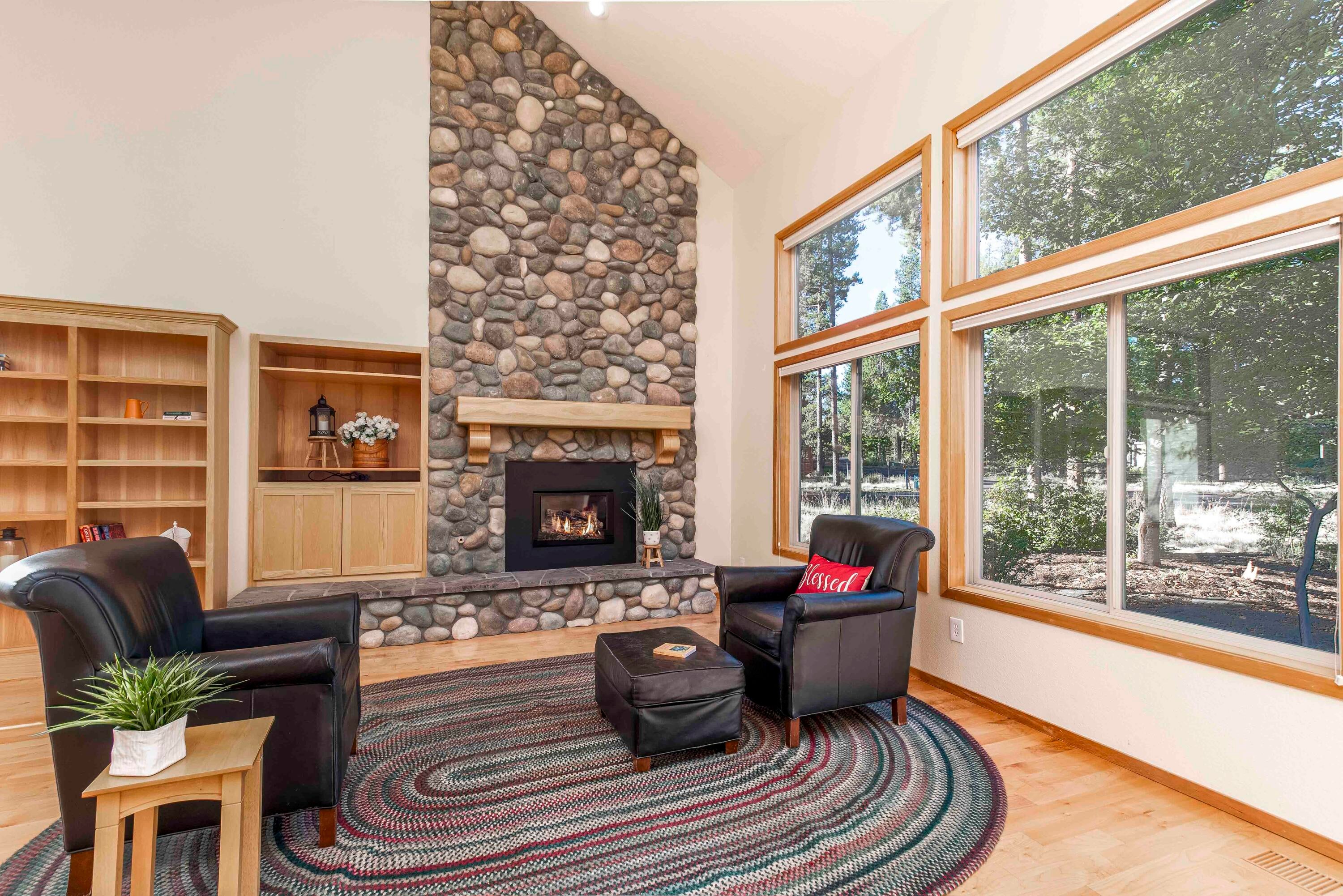 57730 Filbert Lane, Unit 26 Sunriver, OR 97707 - Photo 3 of 36 Enjoy the lovely landscaping even from inside through large windows.