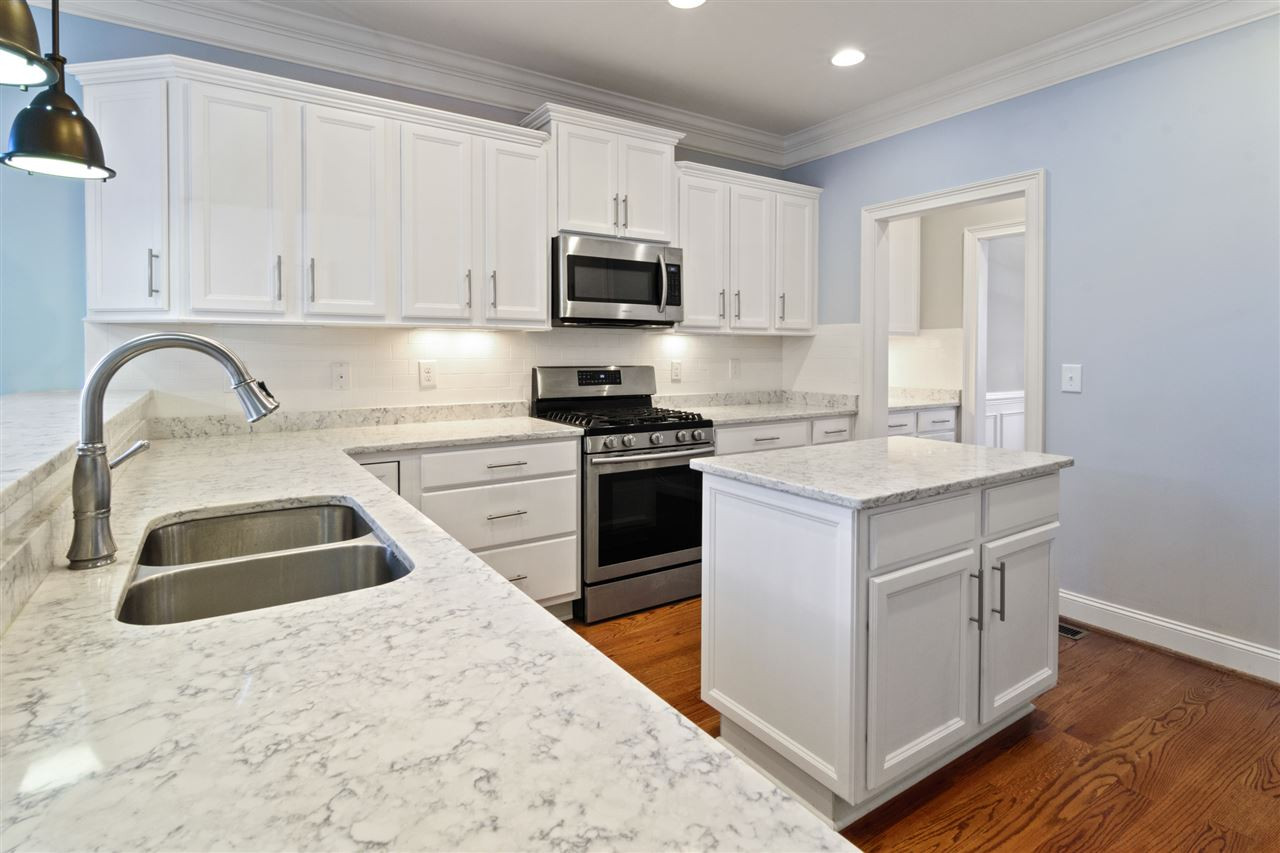 10105 2nd Star Court Raleigh, NC 27613 - Photo 11 of 30 Kitchen w/Walk in Pantry