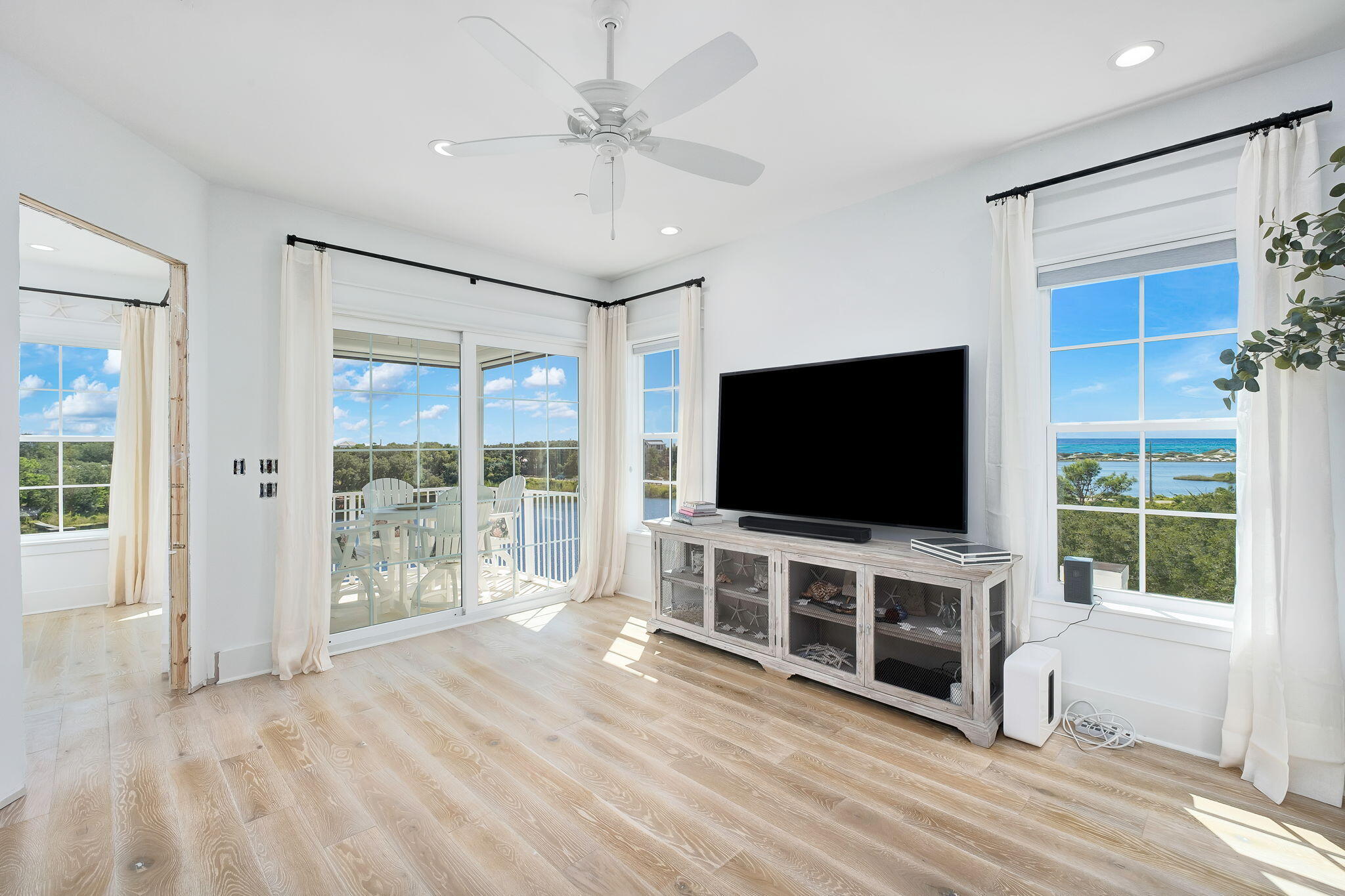 132 North Camp Creek Rd Inlet Beach, Unit 5 Inlet Beach, FL 32461 - Photo 49 of 74 69-web-or-mls-dune-lake-studios-69