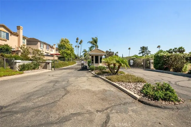 $795,000 | 81 Via Larga Vista, Bonsall, CA 92003