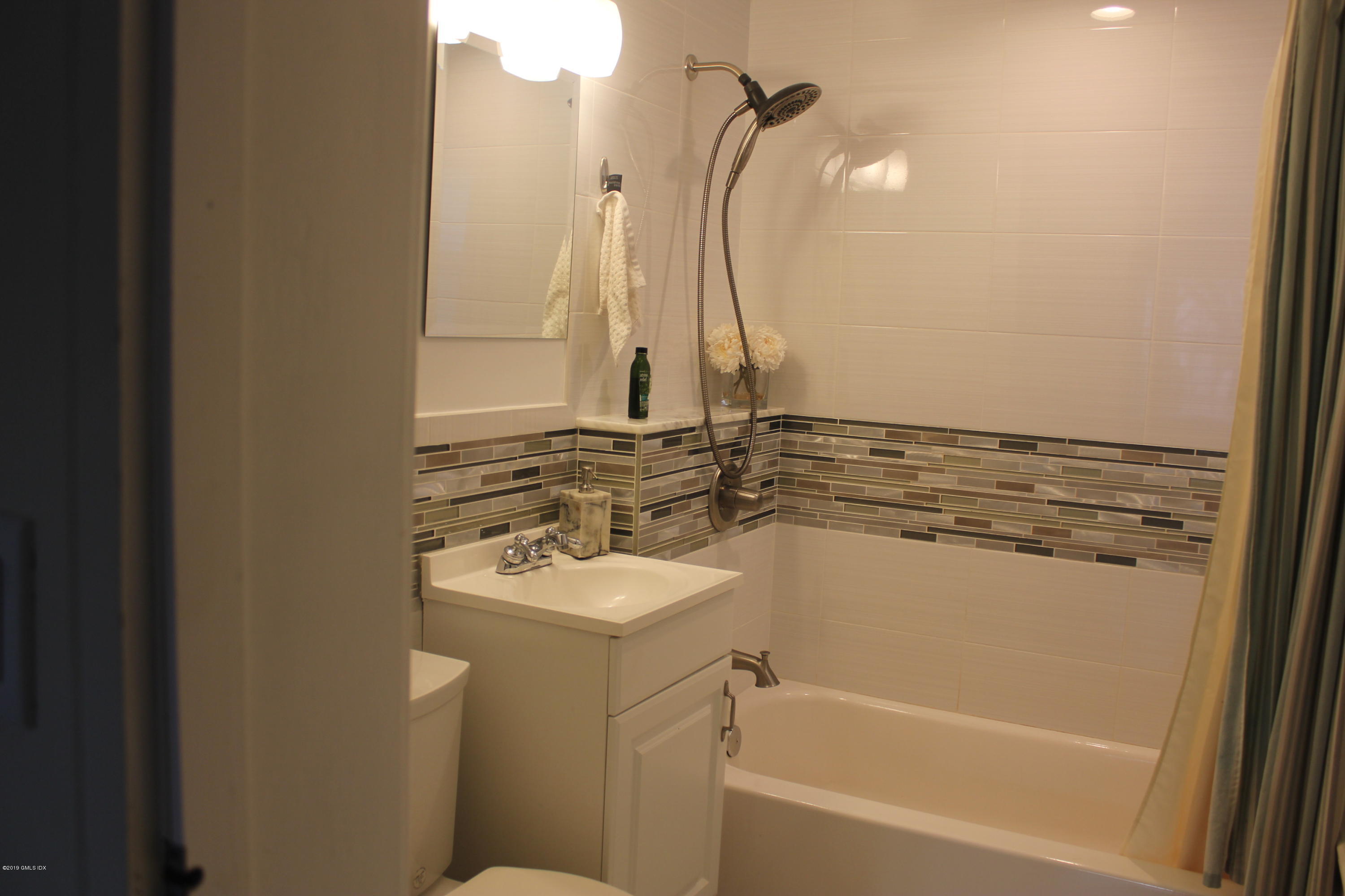 5 Wallasy Way Riverside, CT 06878 - Photo 17 of 19 IMG_1335
