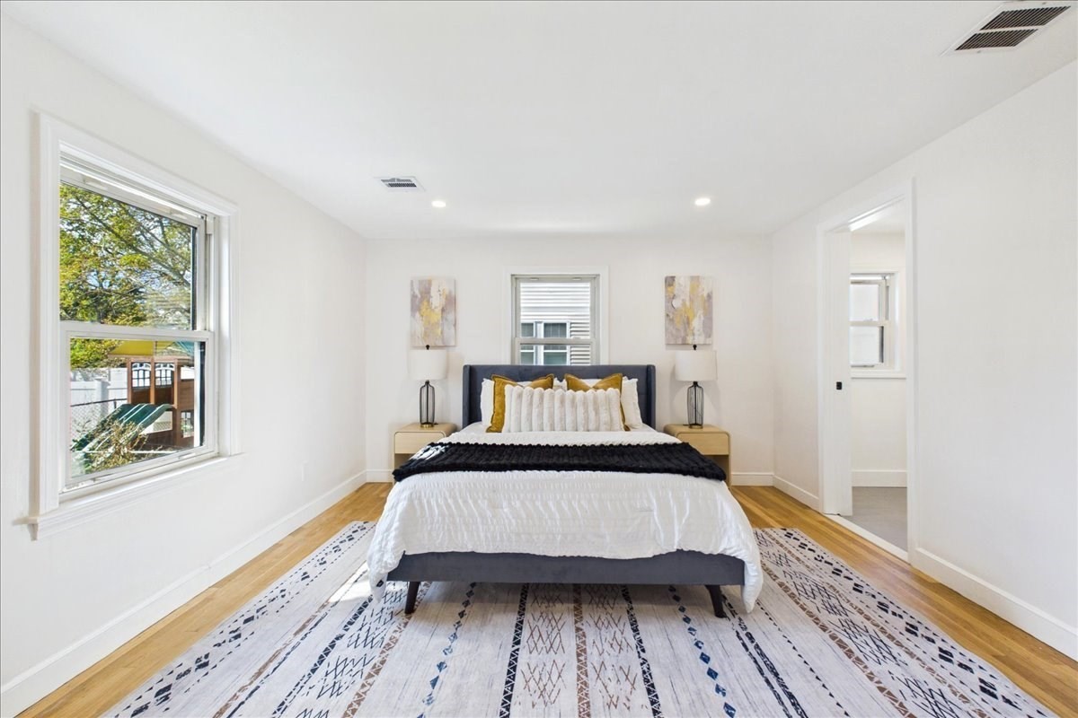 40 Dix Street Waltham, MA 02453 - Photo 22 of 28 Gallery Image 22