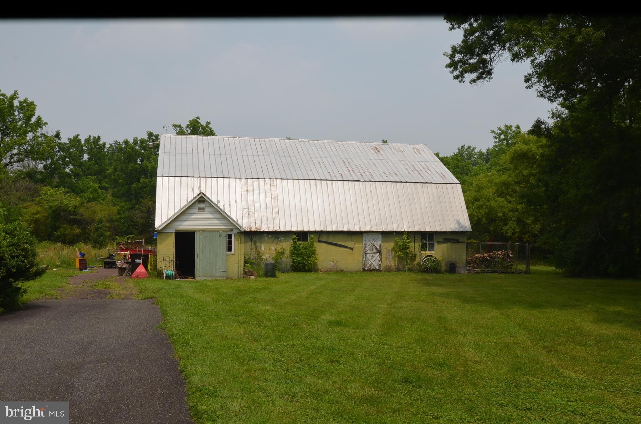 2490 Kerr Road Harleysville, PA 19438 - Photo 3 of 4 Gallery Image 3