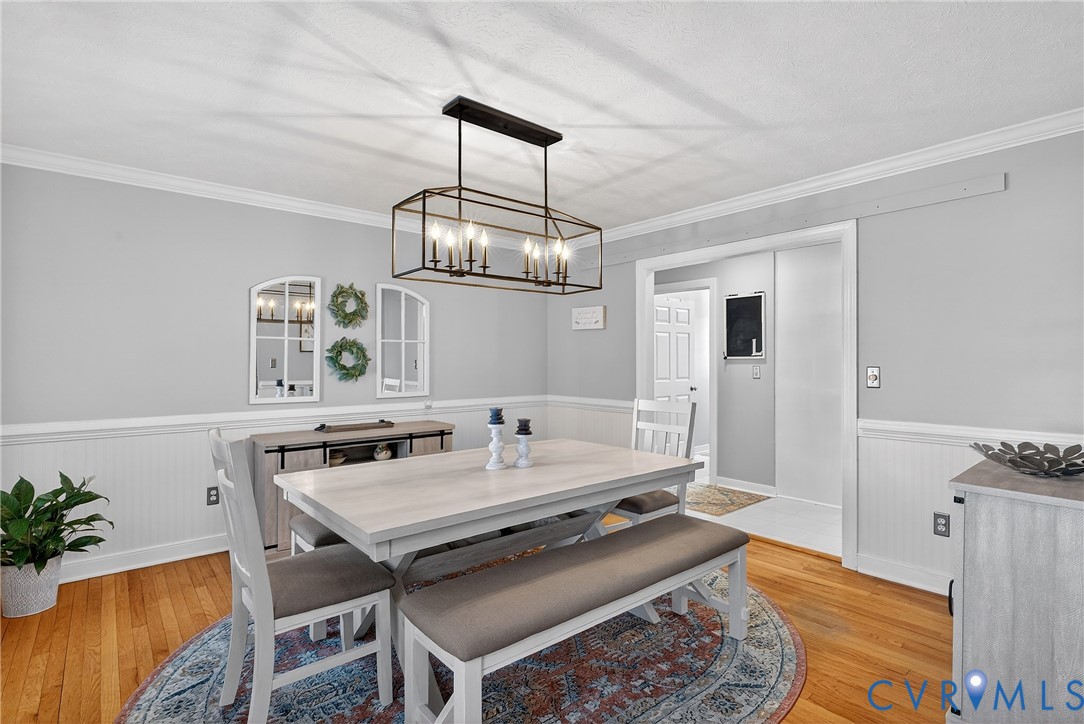 7443 Pinehurst Drive Quinton, VA 23141 - Photo 27 of 49 a view of a dining room with furniture