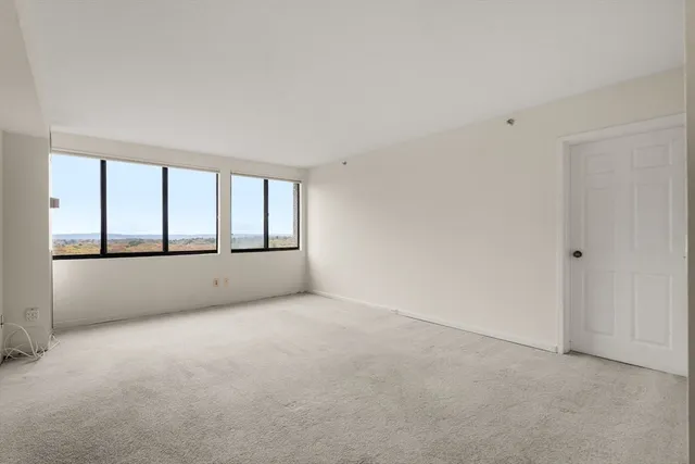 $578,000 | 250 Hammond Pond Parkway, Unit 1604N, Newton, MA 02467