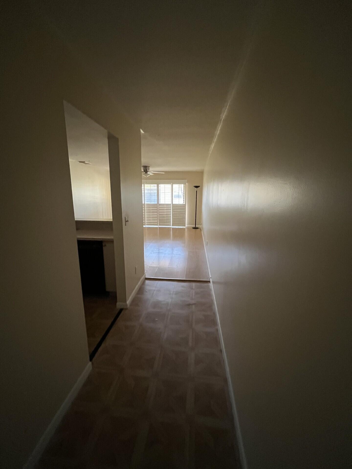 2050 Oleander Boulevard, Unit 11207 Fort Pierce, FL 34950 - Photo 9 of 9 Foyer