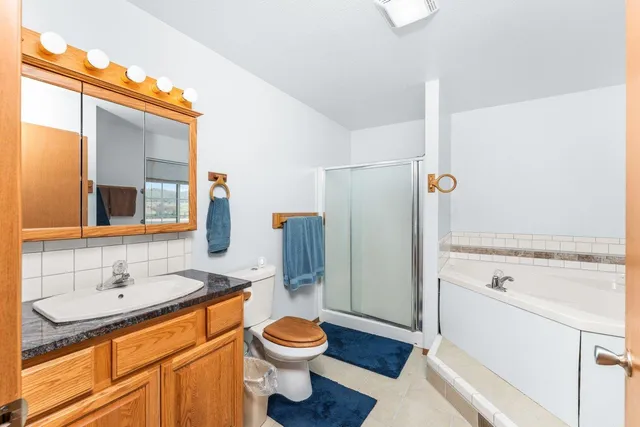 $650,000 | 42100 Deer Meadow Drive, Davenport, WA 99122