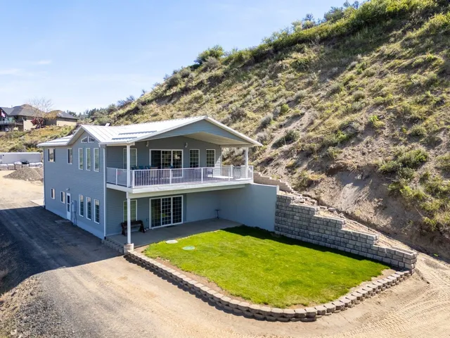 $650,000 | 42100 Deer Meadow Drive, Davenport, WA 99122