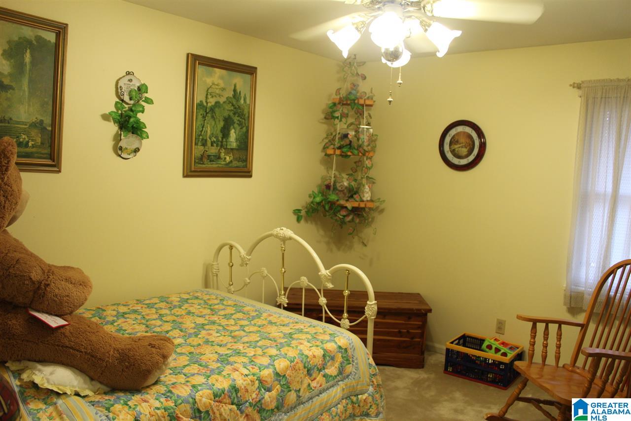 733 Porter Crest Road Graysville, AL 35073 - Photo 6 of 27