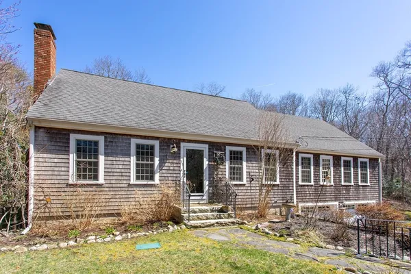 $875,000 | 35 Remington Lane, Plymouth, MA 02360