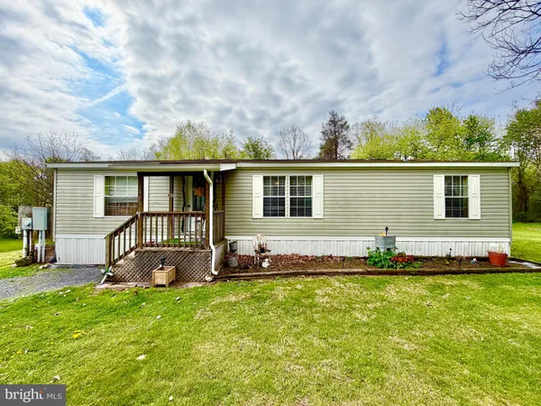 $175,000 | 134 Crestview Road, Breezewood, PA 15533