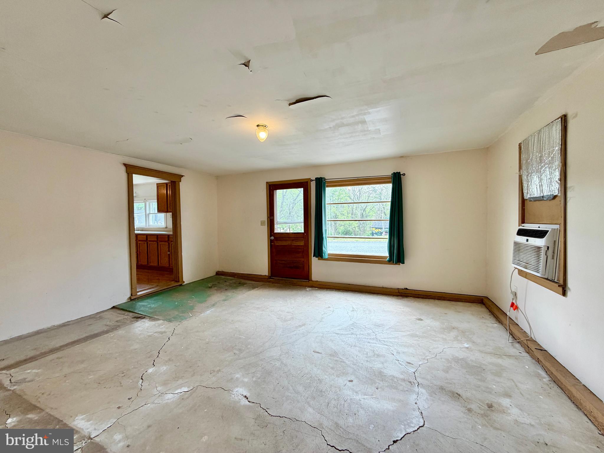134 Crestview Road Breezewood, PA 15533 - Photo 34 of 41
