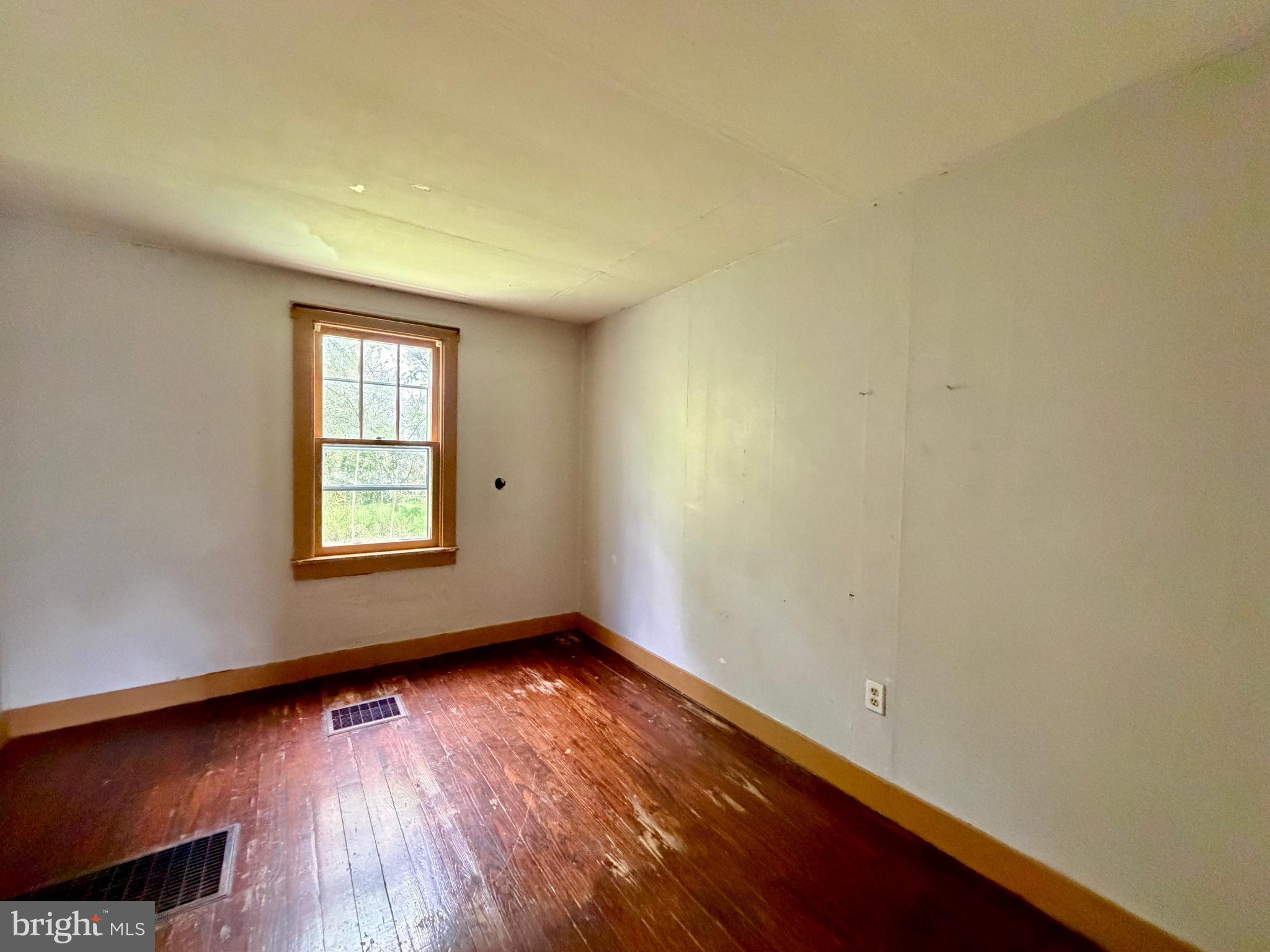 134 Crestview Road Breezewood, PA 15533 - Photo 35 of 41