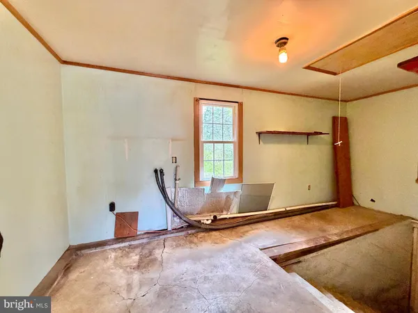 $175,000 | 134 Crestview Road, Breezewood, PA 15533